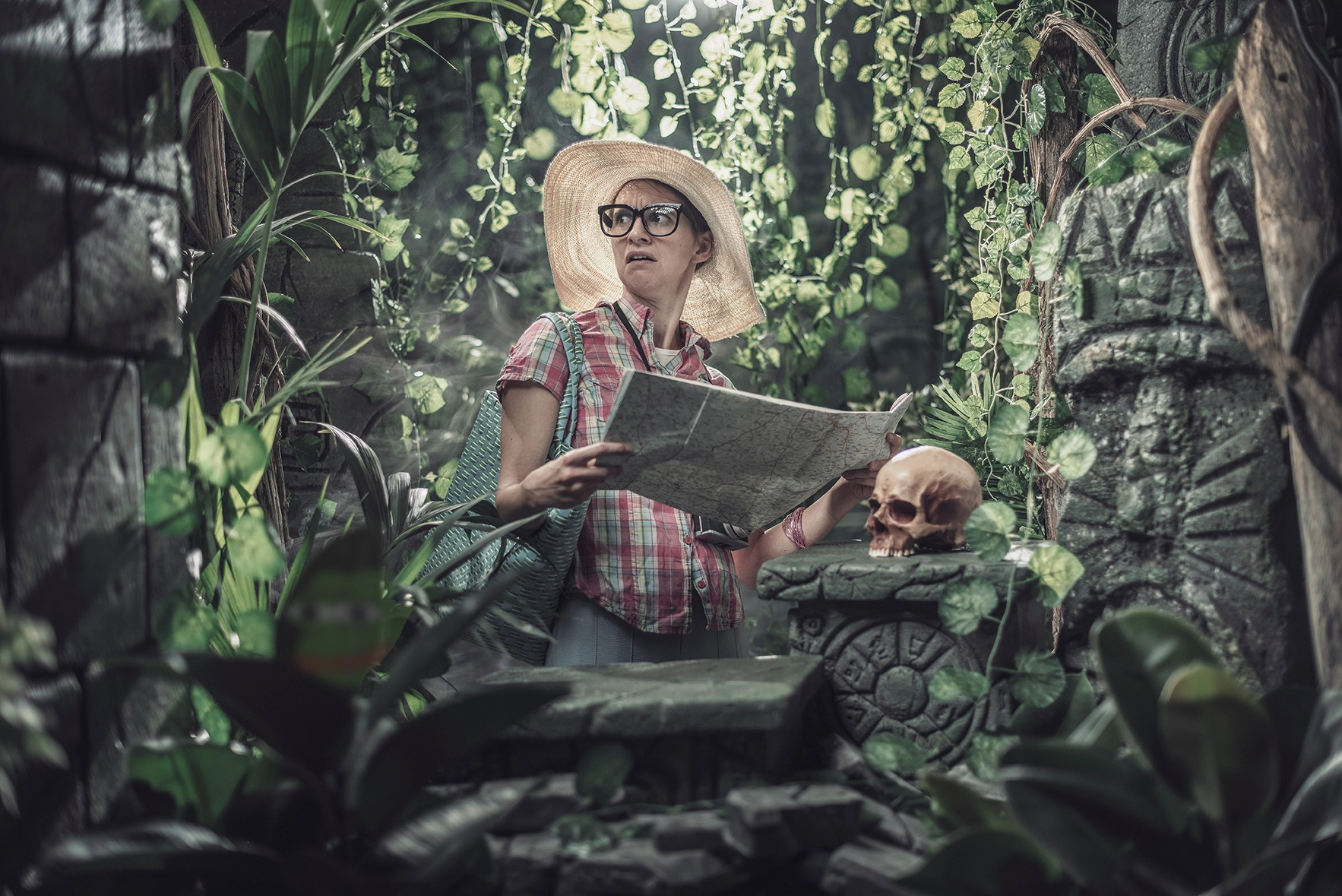 Une femme perdue dans la jungle